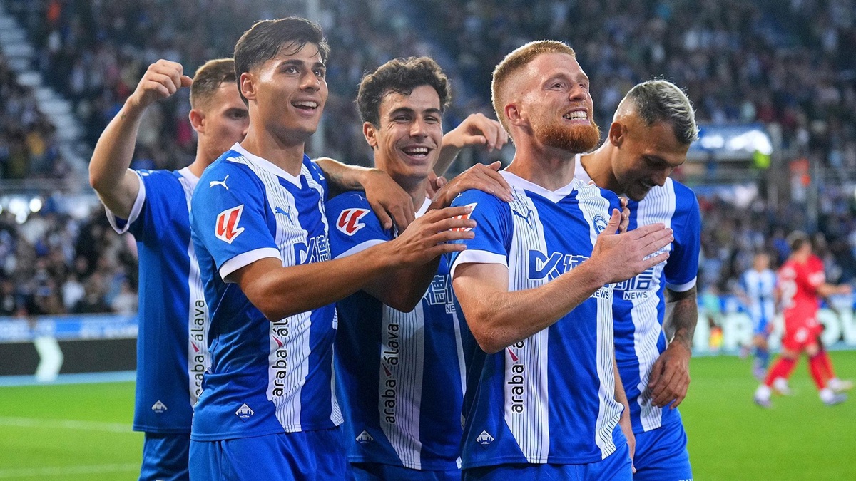 Nhận định, Soi kèo Alaves vs Sevilla, 23h30 ngày 20/09: Lợi thế sân nhà - Ảnh 1