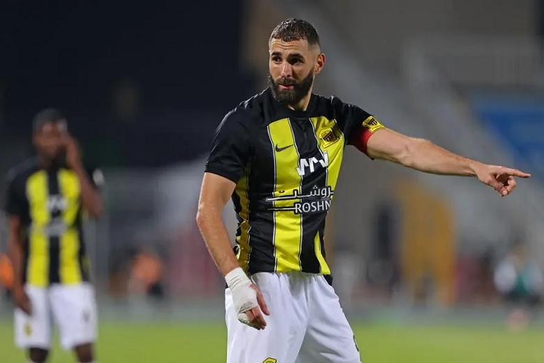Mourinho muốn tái hợp Benzema tại Benfica - Ảnh 1