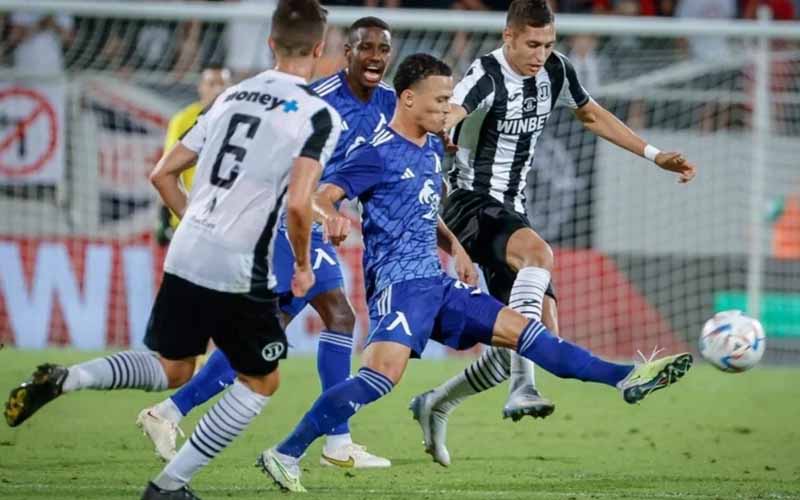 Nhận định, Soi kèo Lokomotiv Plovdiv vs Levski Sofia 0h00 ngày 27/9: Bất phân thắng bại - Ảnh 1