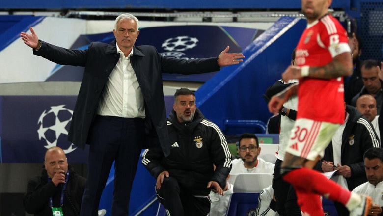 Mourinho thất bại cay đắng trong ngày trở lại ‘mái nhà xưa’ - Ảnh 1