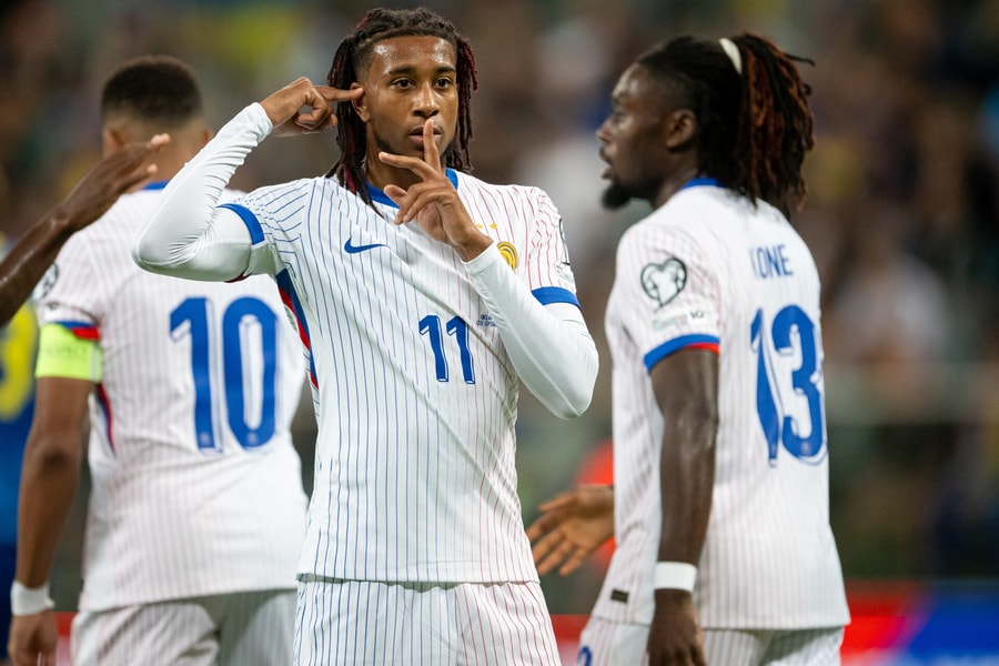 Soi kèo phạt góc Iceland vs Pháp, 1h45 ngày 14/10 - Ảnh 6
