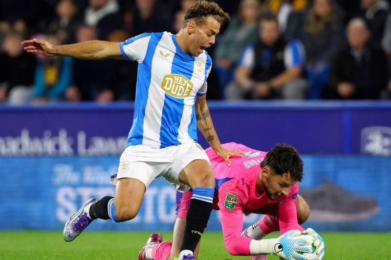 Nhận định, Soi kèo Huddersfield vs Bolton 02h00 ngày 17/10: Điểm tựa sân nhà - Ảnh 1