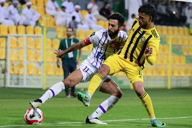 Nhận định, Soi kèo Ittihad Kalba vs Shabab Al Ahli 22h45 ngày 17/10: Khách có 3 điểm - Ảnh 1