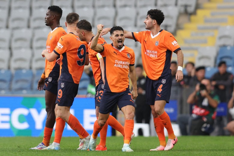 Nhận định, Soi kèo Istanbul Basaksehir vs Kocaelispor, 0h00 ngày 1/11: Tìm lại cảm hứng - Ảnh 1
