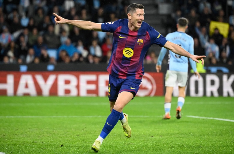 Đè bẹp Celta Vigo, Barcelona thu hẹp cách biệt với Real Madrid xuống 3 điểm - Ảnh 1