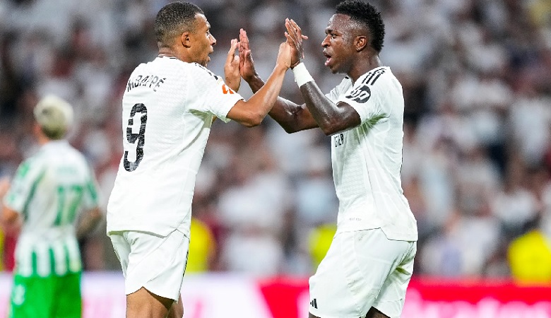 Vinicius ra yêu sách khủng, đòi lương ngang Mbappe - Ảnh 1