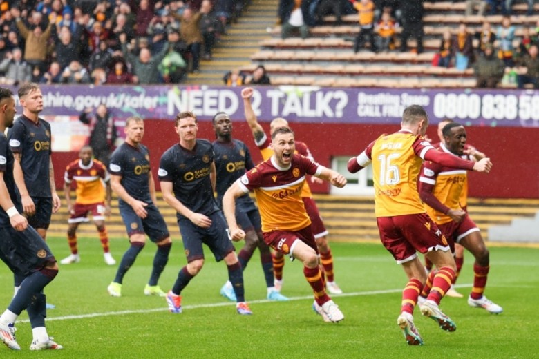 Nhận định, Soi kèo Motherwell vs Heart, 22h00 ngày 29/11: Giữ vững ngôi đầu - Ảnh 1
