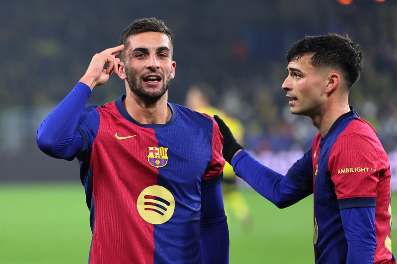 Nhận định, Soi kèo Barcelona vs Frankfurt 03h00 ngày 10/12: Khó có bất ngờ - Ảnh 1