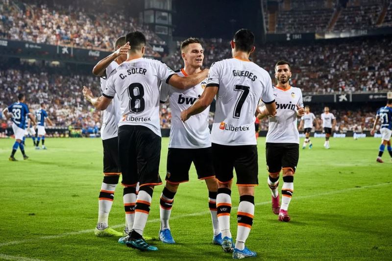 Nhận định, Soi kèo Sporting de Gijon vs Valencia 03h00 ngày 17/12 - Ảnh 1