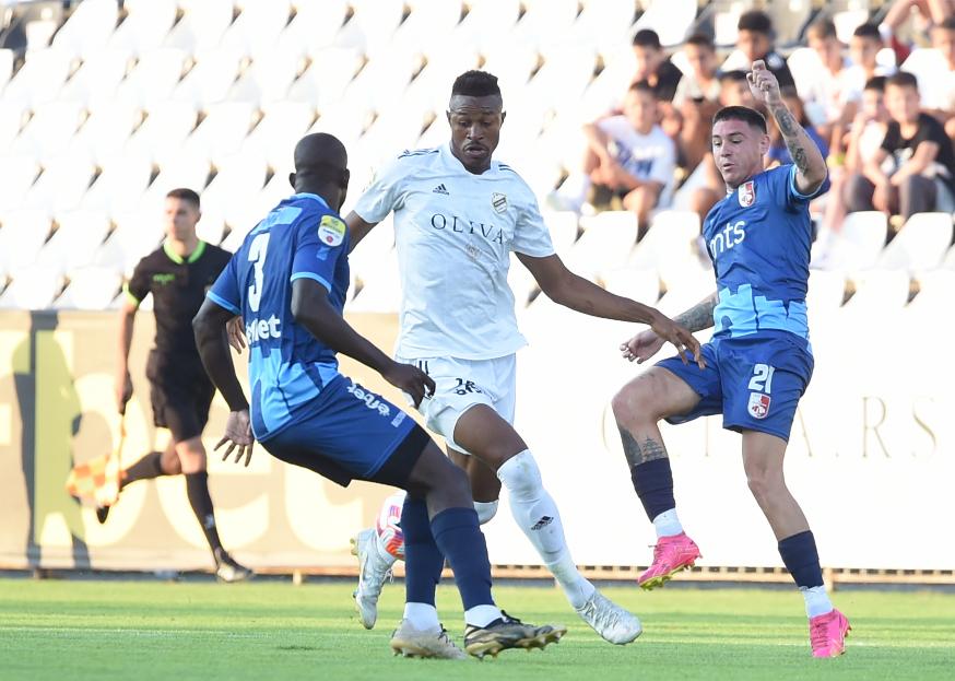 Nhận định, Soi kèo Radnicki 1923 vs Cukaricki, 22h30 ngày 17/12: Bất ổn gặp nhau - Ảnh 4
