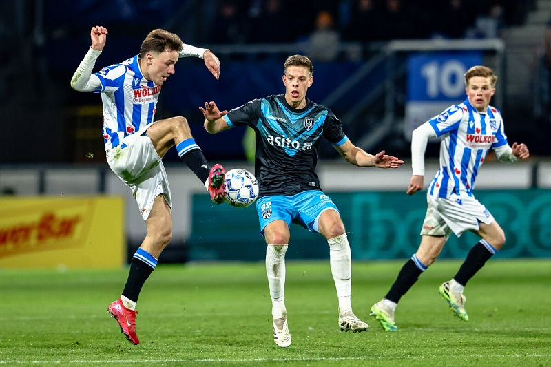 Nhận định, Soi kèo Heracles Almelo vs Heerenveen 22h30 ngày 20/12: Cưa điểm tại Asito Stadion - Ảnh 1