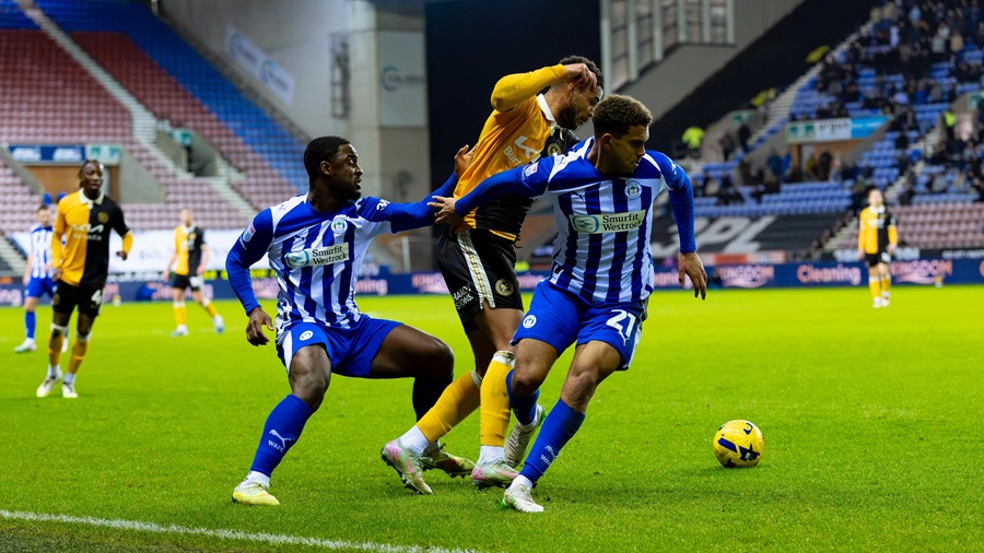 Nhận định, Soi kèo Burton Albion vs Wigan Athletic 02h45 ngày 30/12 - Ảnh 1