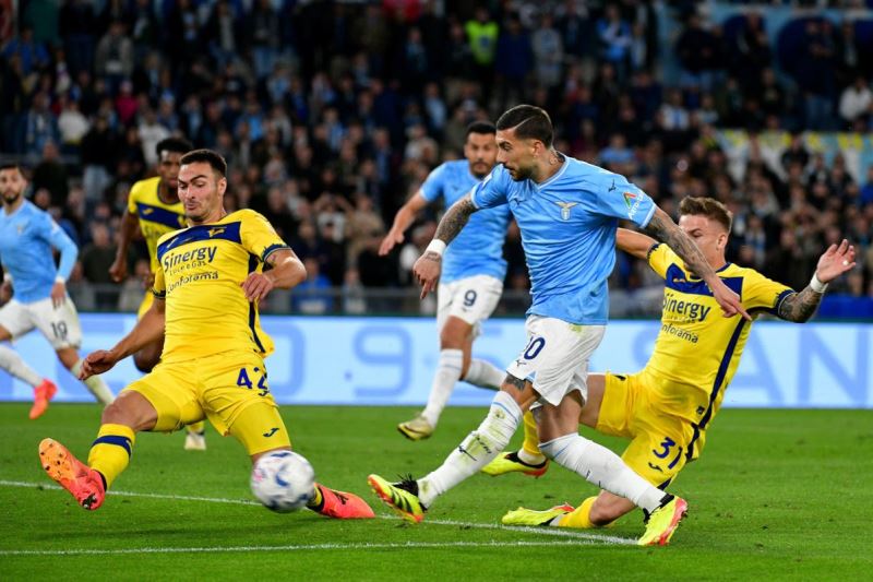 Nhận định, Soi kèo Hellas Verona vs Lazio 0h00 ngày 12/01: Bắt nạt chủ nhà - Ảnh 1