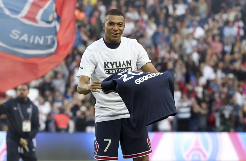 Mbappe tiếp tục ‘gõ cửa’ PSG vì tiền - Ảnh 1