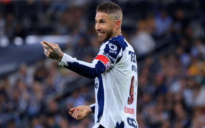 Sergio Ramos bất ngờ ‘xin’ gia nhập Marseille  - Ảnh 1