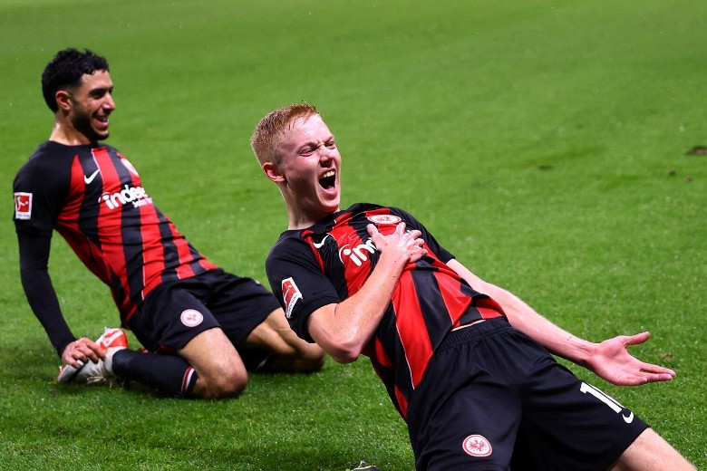 Nhận định, Soi kèo Frankfurt vs Monchengladbach, 21h30 ngày 14/2: 3 điểm quả cảm - Ảnh 1
