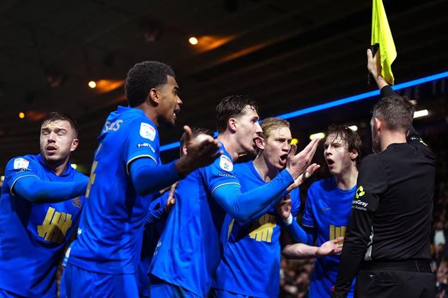 Nhận định, Soi kèo Birmingham vs Leeds, 19h00 ngày 15/2: Bùng nổ bàn thắng - Ảnh 4
