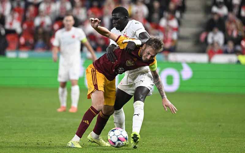 Nhận định, Soi kèo Dukla Praha vs Slavia Praha 0h00 ngày 28/2: Khách thắng nhẹ nhàng - Ảnh 1