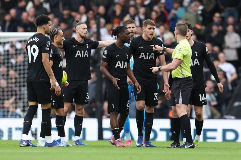 Kịch bản ác mộng với cầu thủ Tottenham nếu đội bóng xuống hạng - Ảnh 1