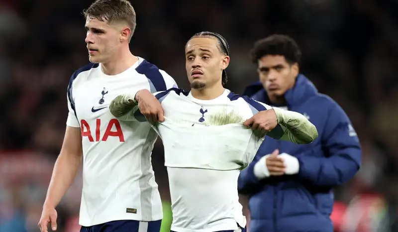 Kịch bản ác mộng với cầu thủ Tottenham nếu đội bóng xuống hạng - Ảnh 2