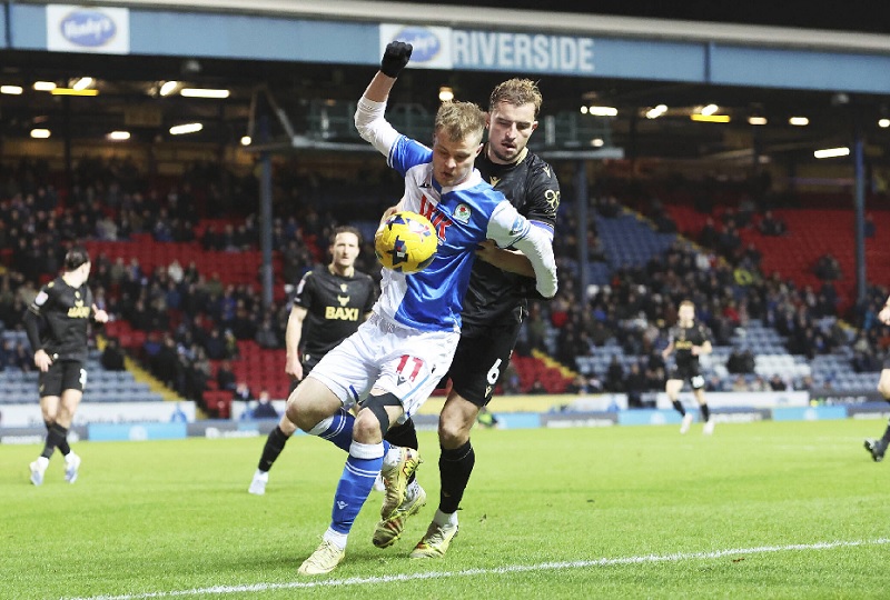 Nhận định, Soi kèo Oxford United vs Blackburn 2h45 ngày 12/3: Quyết tâm thoát hiểm - Ảnh 1
