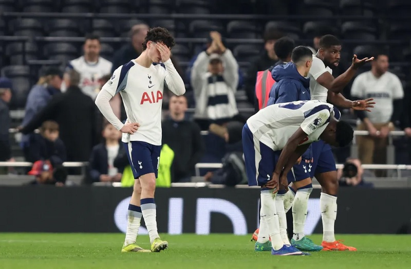 Tottenham gây bất ngờ với quyết định dành cho HLV Igor Tudor - Ảnh 1