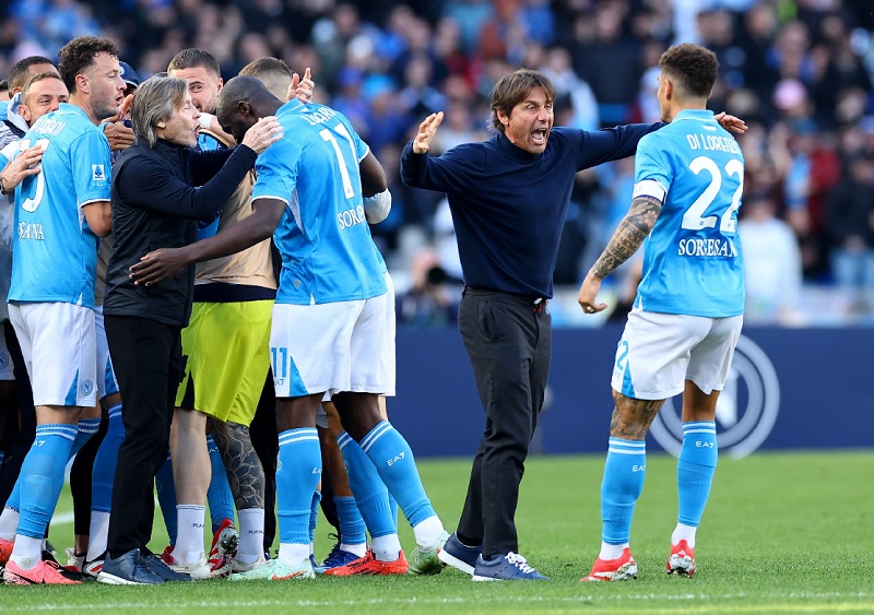 HLV Antonio Conte chốt tương lai tại Napoli - Ảnh 2