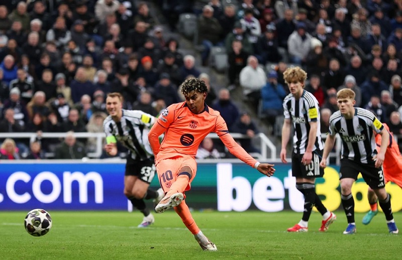 Nhận định, Soi kèo Barcelona vs Newcastle 0h45 ngày 19/3: Đẳng cấp lên tiếng - Ảnh 1