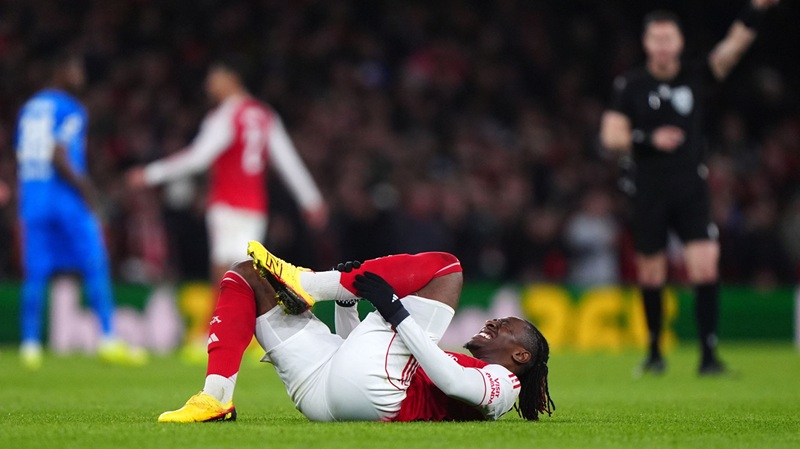 Eze nghỉ ít nhất 1 tháng, tham vọng ‘ăn 3’ của Arsenal lung lay dữ dội - Ảnh 1