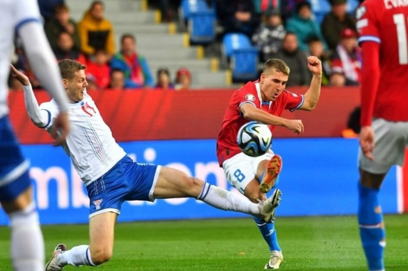 Soi kèo phạt góc CH Séc vs CH Ireland, 02h45 ngày 27/03 - Ảnh 1