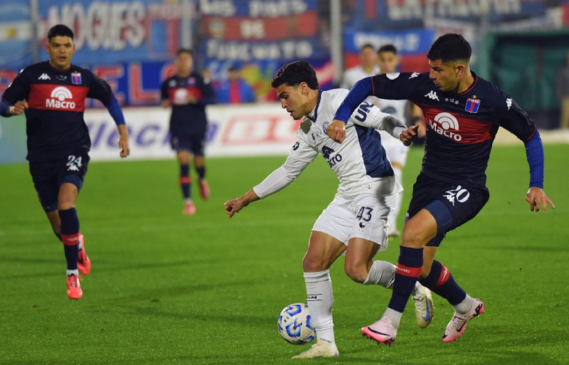 Nhận định, Soi kèo Tigre vs Independiente Rivadavia 3h30 ngày 3/4: Điểm tựa sân nhà - Ảnh 1