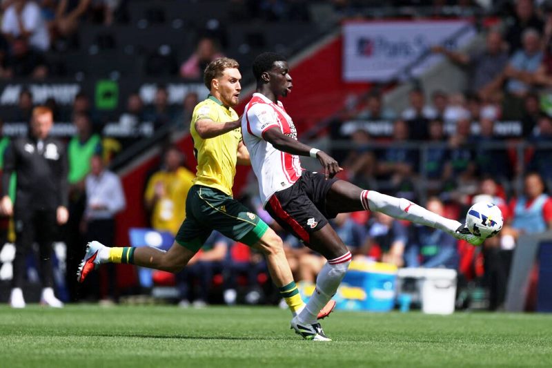 Nhận định, Soi kèo Wrexham vs Southampton 02h00 ngày 07/04: Đánh chiếm TOP 6 - Ảnh 1
