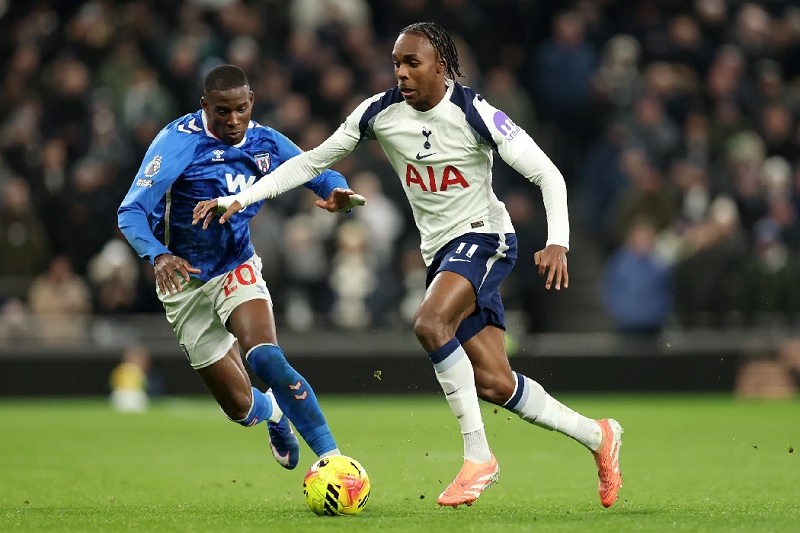 Nhận định, Soi kèo Sunderland vs Tottenham 20h00 ngày 12/4: Hiệu ứng De Zerbi - Ảnh 1