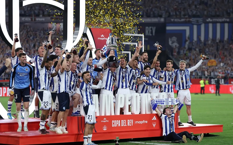 Atletico Madrid nhận bàn thua nhanh nhất lịch sử chung kết Cúp Nhà vua - Ảnh 2