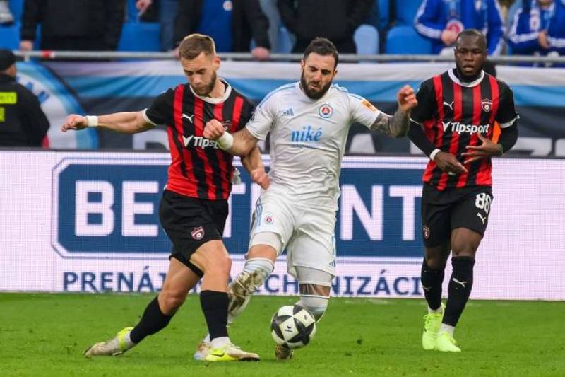 Nhận định, Soi kèo BK Hacken vs Sirius 00h00 ngày 28/04: Thuần phục chủ nhà - Ảnh 1