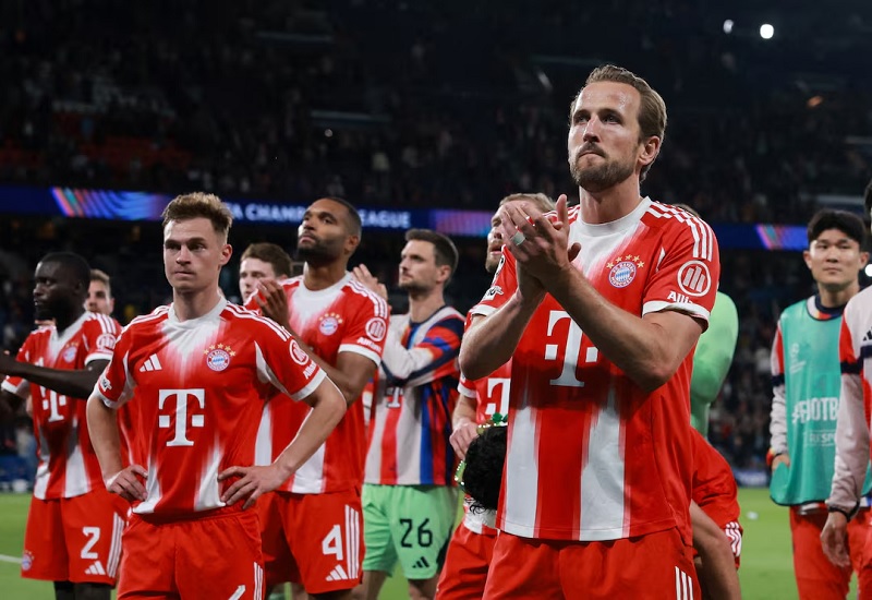 Harry Kane lập cú đúp kỷ lục trong ngày Bayern Munich nhận thất bại cay đắng - Ảnh 1