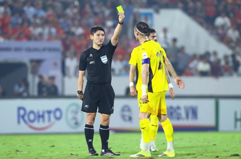 Trọng tài Hàn Quốc cầm còi trận cầu đinh V.League - Ảnh 1