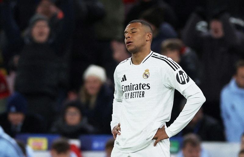 Hàng triệu CĐV ký đơn yêu cầu Mbappé rời Real Madrid - Ảnh 1