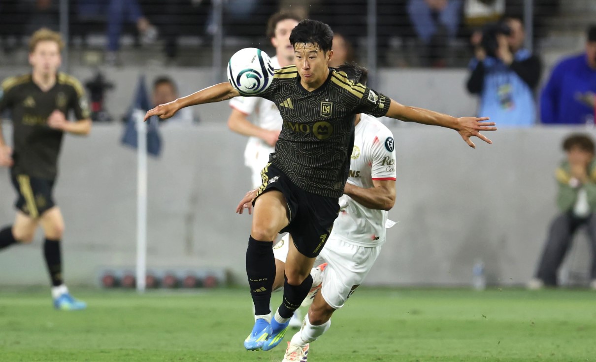 Soi kèo phạt góc Toluca vs Los Angeles FC, 8h30 ngày 07/05 - Ảnh 1