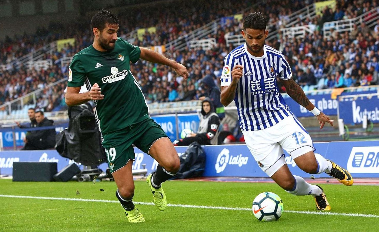 Soi kèo phạt góc Real Sociedad vs Real Betis, 2h00 ngày 10/05 - Ảnh 1