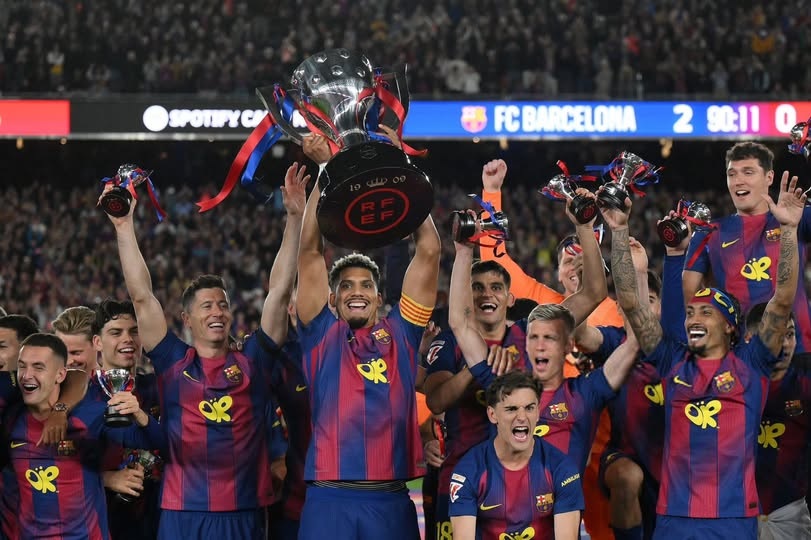 Barcelona vô địch La Liga theo cách chưa từng có trong lịch sử - Ảnh 2