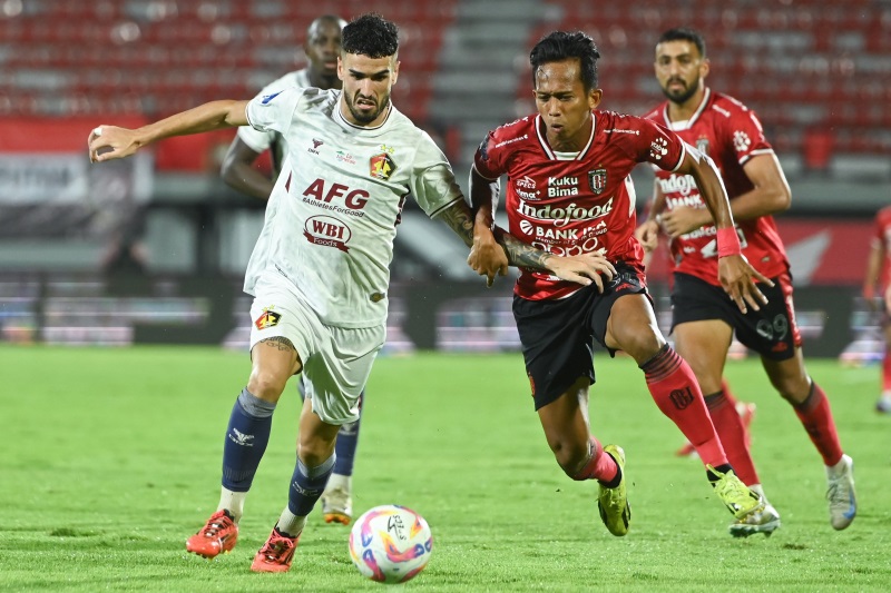 Soi kèo phạt góc Bali United vs Borneo, 19h00 ngày 11/05 - Ảnh 1