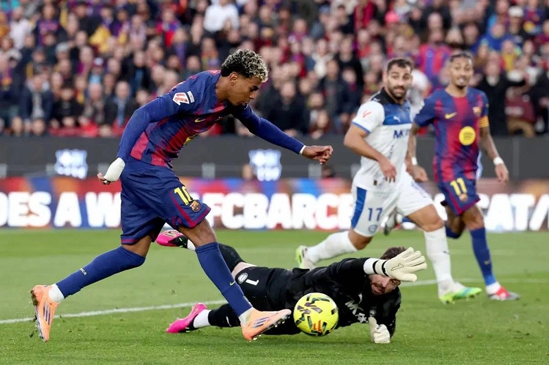 Nhận định, Soi kèo Alaves vs Barcelona 2h00 ngày 14/5: Nối dài mạch thắng - Ảnh 1