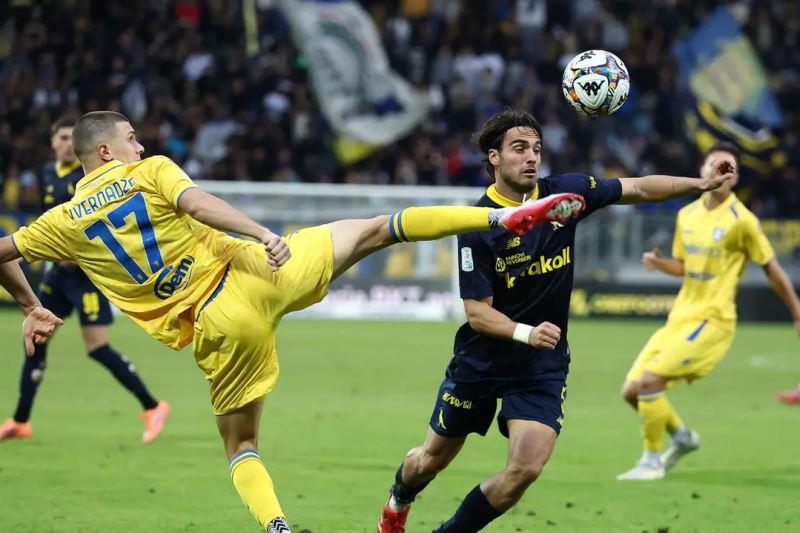 Nhận định, Soi kèo Modena vs Juve Stabia 23h45 ngày 12/05: Điểm tựa sân nhà - Ảnh 1