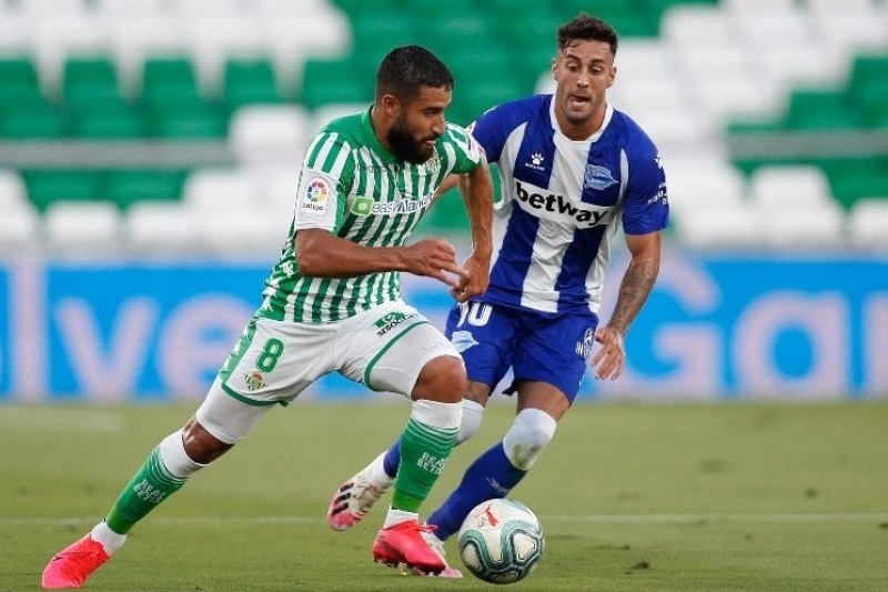 Soi kèo phạt góc Real Betis vs Elche, 01h00 ngày 13/05 - Ảnh 1