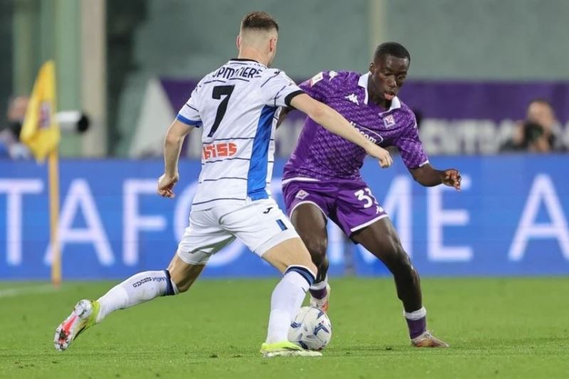 Soi kèo phạt góc Fiorentina vs Atalanta, 01h45 ngày 23/05 - Ảnh 1