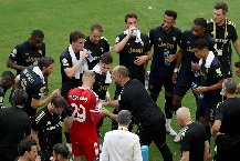 HLV Juventus tiết lộ sốc: 10 cầu thủ xin thay người vì kiệt sức