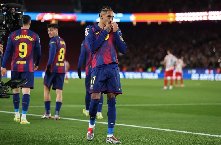Barcelona tạo cách biệt 4 điểm so với Real Madrid tại La Liga