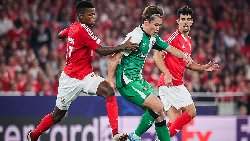 Soi kèo phạt góc Feyenoord vs Fenerbahce, 2h ngày 07/08