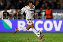 Real Madrid tính tiêm thuốc giảm đau cho Mbappé trước Siêu kinh điển